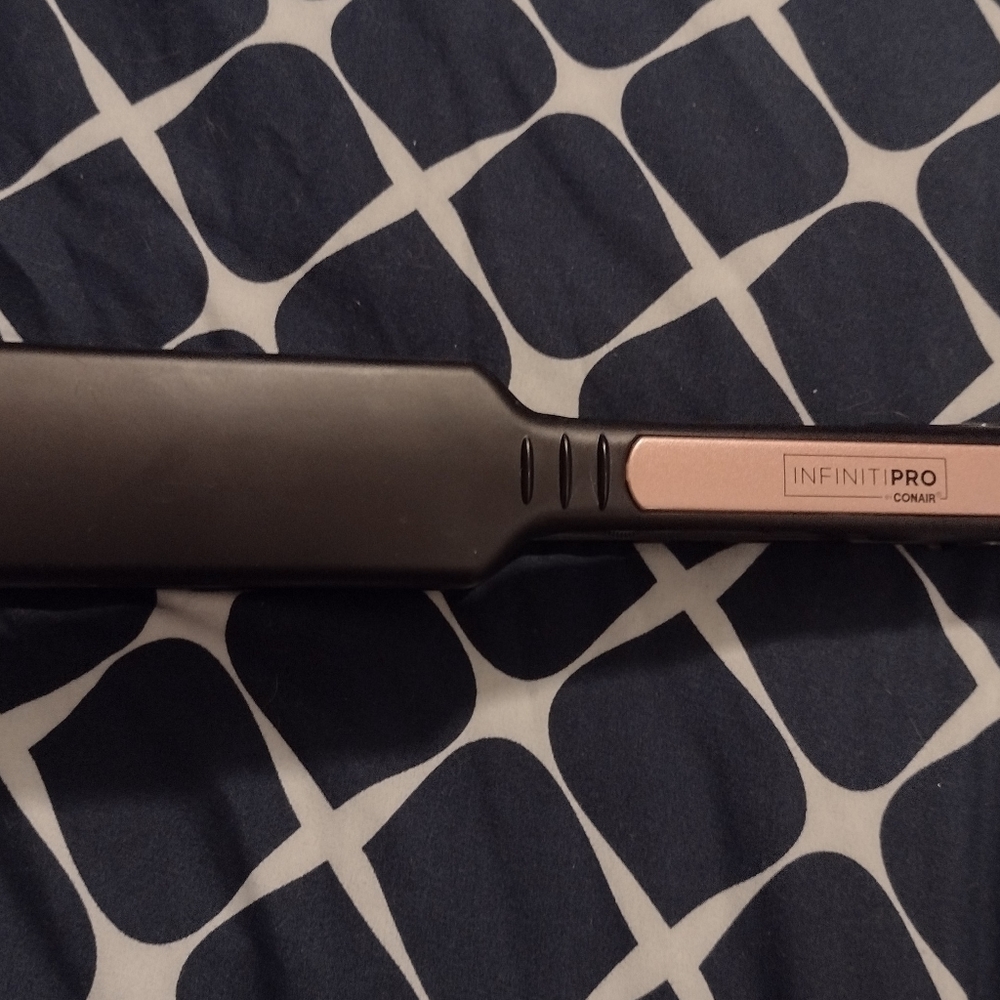 Conair Infiniti Pro Flat Iron